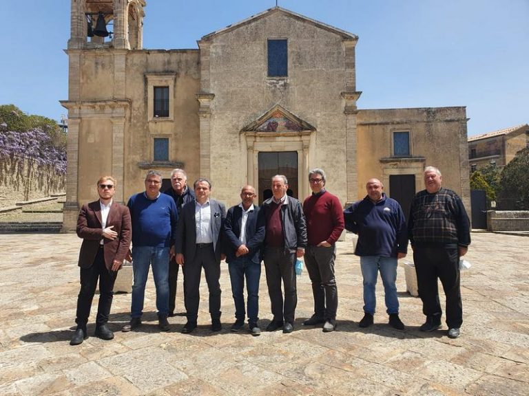 Zone Franche Montane, l’associazione incontra Cateno De Luca: «decisione importante per il futuro delle terre alte di Sicilia»