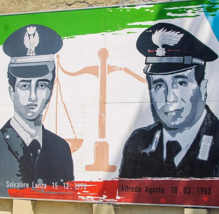 Inaugurato al Parco San Paolo murales dedicato al Maresciallo Agosta e all’Agente Lanza, vittime della mafia e del terrorismo