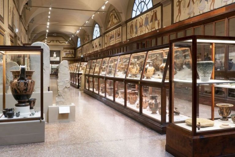Riaprono con alcune novità le sale espositive al primo piano del Museo Civico Archeologico di Bologna