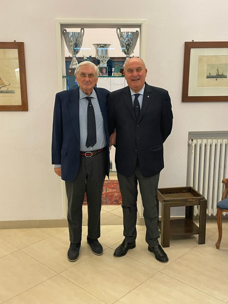 Gabriele Guccione è il nuovo presidenteonorario del Club Canottieri Roggero di Lauria
