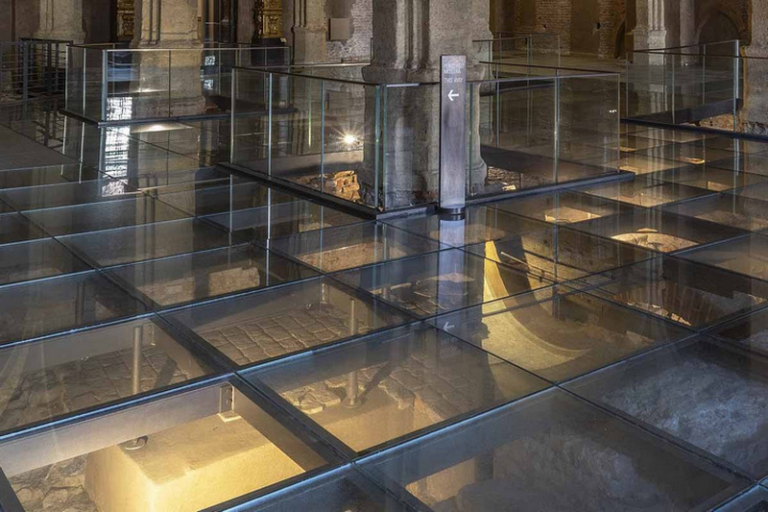 Duemila anni di vita visita guidata allo scavo archeologico di Palazzo Madama